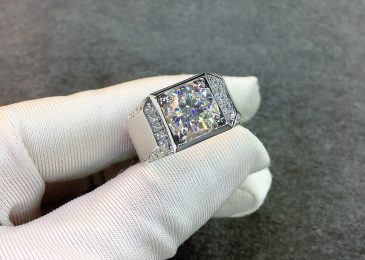 Giá nhẫn kim cương moissanite hột xoàn bao nhiêu, mua ở đâu chính hãng
