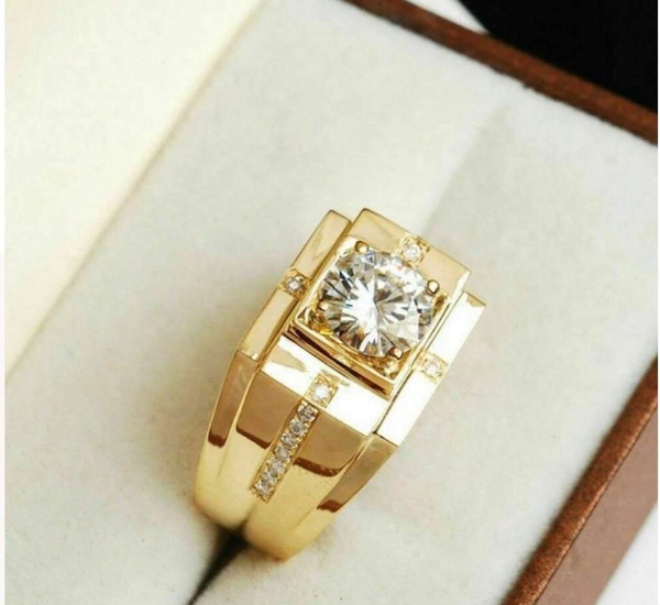 Kinh nghiệm chọn mua nhẫn vàng tây nam giá dưới 3 triệu cho quý ông |  websosanh.vn